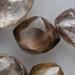 天然ダイヤモンド原石　フラットシェープ