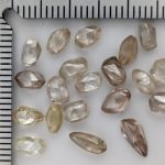 天然ダイヤモンド原石　ロング