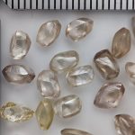 天然ダイヤモンド原石　ロング