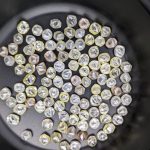 天然ダイヤモンド原石　ラウンドシェープ